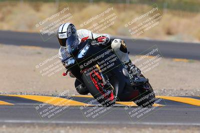 media/Oct-03-2022-Moto Forza (Mon) [[5f077a3730]]/Advanced Group/Session 3 (Turn 3)/